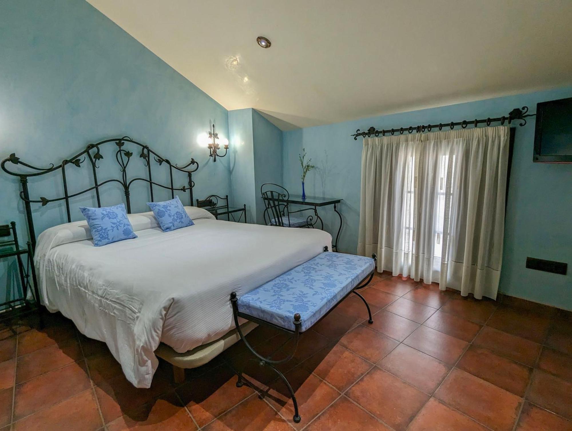 Hotel Apartamento Marouco ア・グアルダ エクステリア 写真
