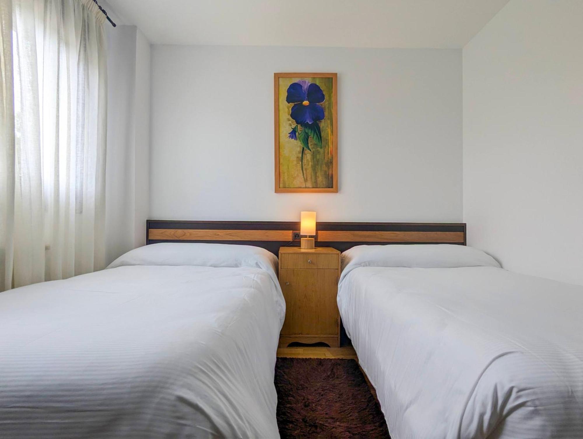Hotel Apartamento Marouco ア・グアルダ エクステリア 写真